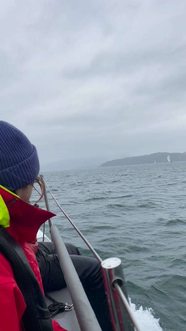 Cold and rainy out sailing today in the @wvyc_racing_page Snowflake series. Plenty of wind though with a great down wind run. Our instruments cut out so we didn’t get to see our top speed.
Funny moment was this was the only video I took, and then we got hit by a bunch of pressure and had a mild broach. As I was on the main, I had to quickly tuck my phone under my armpit and give a big ease on the sheet. Always when you take a moment to do something else 🥴 💨⛵️.
#sailing #outdoors #adventure #britishcolumbiacanada