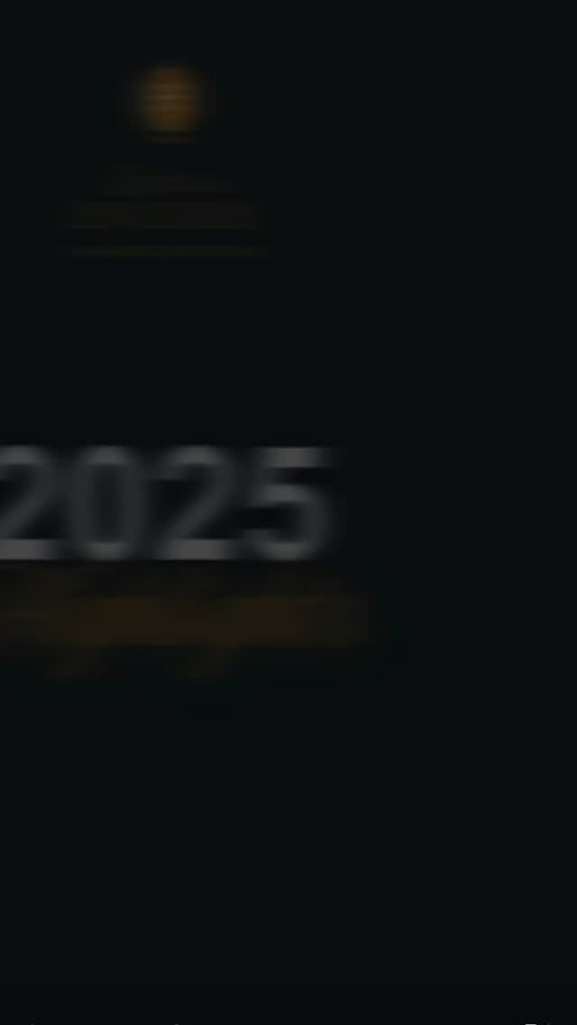 2025 foi um ano intenso e especial na Quinta dos Encados!🙏🏼
Recebemos eventos corporativos, team buildings, celebrações, representamos os nossos vinhos em eventos de marcas especiais, criamos momentos em família e provas de vinho únicas, todos organizados com o cuidado, a atenção ao detalhe e a dedicação que cada ocasião merece.
Nada disto teria sido possível sem a confiança de quem nos escolheu e de todos os que nos visitaram ao longo do ano. E claro de toda a dedicação de toda a equipa.
A cada cliente, parceiro e convidado, obrigado por fazerem parte da nossa história em 2025. ✨
Seguimos para 2026 com gratidão e vontade de continuar a criar momentos inesquecíveis como estes.🌟
#regiaodemarcadadosvinhosverdes #enoturismo #quintadosencados #2025recap