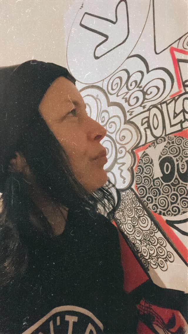 Just when you thought you’d opened all your amazing Christmas gifts & suddenly theres an AMAZING delivery!!!!!!! Wow! I absolutely LOVE my Don’t Do The DoDo Beanie by @haveaniceday.london Thank you SO much & it looks AWESOME with my sweatshirt. Check out the amazing website for some really really cool OG retro designs & remember…… Have a Nice Day! ❤️🎄x