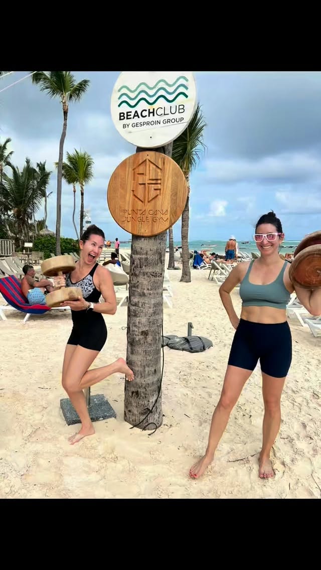 “try everything!!!” including a fun change of scenery for a workout with my sister 💗💗💗
#puntacanajunglegym #dominicanrepublic #villablancabeachclub #sister #bonding