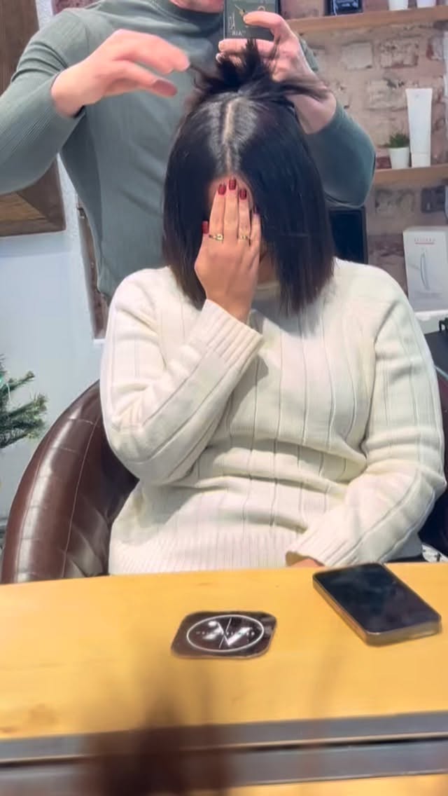 Enjoy a 30% discount on micro-hair extensions for the New Year! Book your appointment now and take advantage of these great deals. You can contact us via WhatsApp or Instagram.#kesfet #keşfetteyiz #keşfett