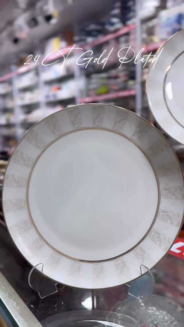 24CT Gold Plated Dinner Set. 51pcs Set. Made in Japan.
Dm to Order or Contact Us - 9820108650
Visit our shop near Crawford market, Mumbai.
@vignetoluxury
#dinnerset #vignetodinnerset #24ctgoldplated #dinnerware #kitchenware