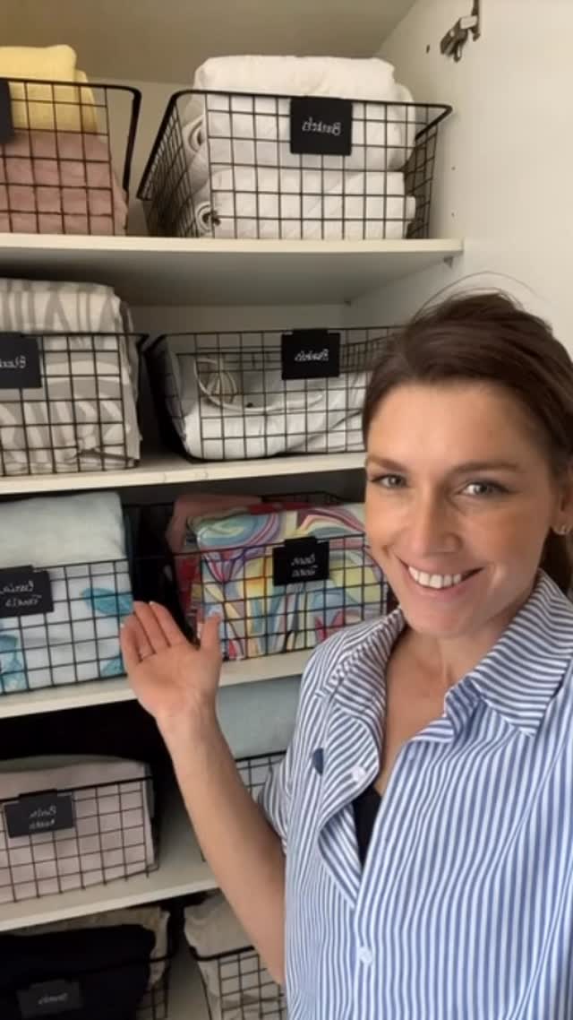 … closing out the year 2025 👑🌸
What a year! Moving into our new house build, organising hundreds of homes, and training up many new Home Organisers along the way.
Grateful for all the challenges endured, and found strength through the unwavering support of my clients, friends, and this beautiful Instagram community who truly carried me through 🤍
🙏 A heartfelt thank you to the incredible Professional Home Organisers across Australia who are members of @theorganisingacademy It’s a privilege to support, collaborate with, and champion our team of talented business owners - integrity really is everything 👊🏻
Wishing you all a safe and successful 2026, filled with good health, love in your heart, and the courage to be a shining light, even in the darkness ✨
See you next year!
Jem 💕
Home Organiser | Sydney