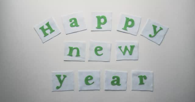 Here we are, stepping into a new year, 2026
And before you go head-first into another New Year diet…you know the New Year, New you jazz,
before you cut foods, count calories, or decide your body needs fixing…
I really encourage you to read my next blog first.
This isn’t about a new eating plan or a quick reset.
It’s about understanding why weight loss can feel so hard for some bodies, even when you’re doing “all the right things”.
In this blog, I explore weight, hunger and cravings through: gut health and the GAPS framework
• functional nutrition
• genetics (SmartDNA)
• hormones like leptin and ghrelin
• sleep, stress and nervous system regulation
Because weight gain, constant hunger, snacking, cravings and slow progress are often biological responses, not a lack of discipline.
For many people, dieting makes things worse, not better, because the body doesn’t feel safe enough to let go.
Your body is always communicating.
When we learn to listen instead of punish, real change becomes possible.
If 2025 was filled with restriction, frustration or yo-yoing, let 2026 be different.
Let it be the year you stop fighting your body and start working with it.
Blog coming soon 🤍
✨️ Happy Healthy New Year ✨️
Julie x
#NourishedWithLove #FunctionalNutrition #SmartDNA #GutBrainConnection #GAPSProtocol #BiologyNotWillpower #GenesAreNotDestiny #FoodAsInformation #MetabolicHealth #HormoneHealth #WeightWithoutShame #RootCauseHealing #ListenToYourBody #NervousSystemSupport #SleepMatters #HealingNotHustling #NewYearNewPerspective #2026Wellness