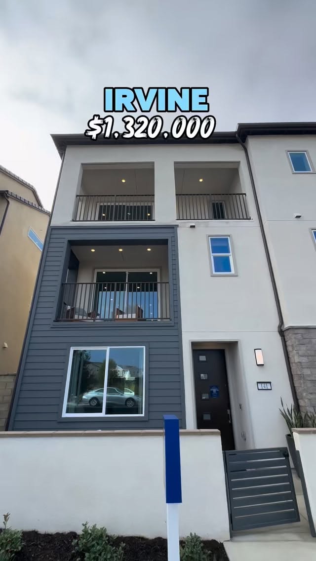 ❗️CORRECTION❗️- *Duplex Tri-level Units with one shared wall * now available in Great Park Irvine.
House highlights:
Prices at $1,320,000
3 bed | 3.5 bath | 1825sqft
HOA $260/monthly
Mello Roos $7400/yearly
Move-in date is April 2026
Builders are offering $20k seller credit to buyers
Comment “Rhea” below or send me a dm if you are interested in checking out the community
🙋🏽♀️ ChiChi Achara, SoCal REALTOR
📲 949-545-4309
📧 SocalRealtorChi@gmail.com
🌎 www.chichiachara.com
📍 Orange County, CA
#greatpark #orangecountyrealtor #greatparkirvine