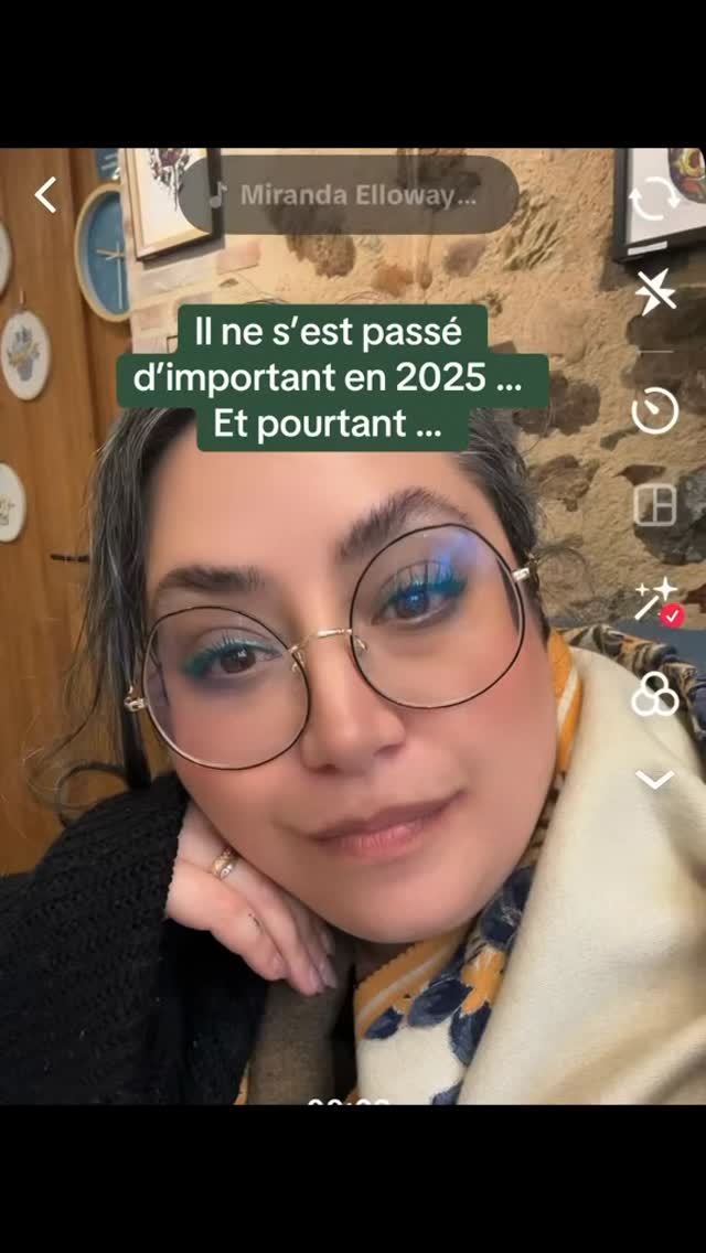 Voilà pour cette année 2025 passée à vos côtés.
Elle a été riche en commandes, en échanges, en émotions, en partage, en confiance 💚💚💚
Je ne vous remercierai jamais assez pour toute la confiance que vous placez en moi pour la réalisation de vos bijoux souvenir, de vos petmemories, de vos hommages à vos êtres chers.
MERCI 💚💚. Je serais encore a vos côtés en 2026. Comptez sur moi !
Aurélie
#hamanas #bijousouvenir #newyear #merci #2026