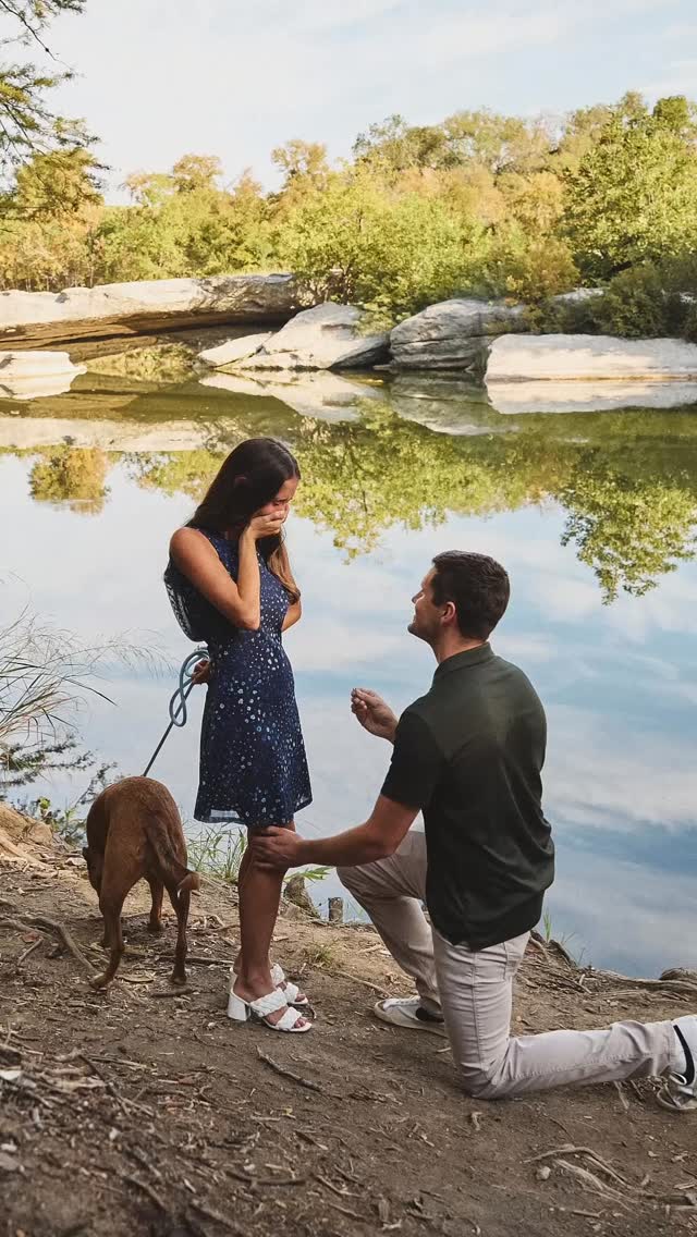 Looking back at 2025 through my photos,
I see so many life milestones.
From proposals and weddings,
to growing families and new beginnings.
From couples celebrating 45 years together,
to business owners building their dreams.
I feel truly honored to have photographed
so many meaningful chapters of life.
Thank you for trusting me 🤍
Two years photographing in Austin,
and stepping into year three with gratitude.
#2025Recap
#AustinPhotographer
#ThroughMyLens
#テキサス在住フォトグラファー
#オースティン在住フォトグラファー