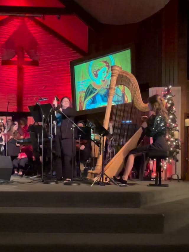 Harp + flute = perfect ⭐️ Alexis Hefley and I had a great time playing this harp and flute duet: Greensleeves & Winter Ayres! 🎶
#harpandflute #MusicMagic #christmasmusic #tiffanyharpist #ohioharp