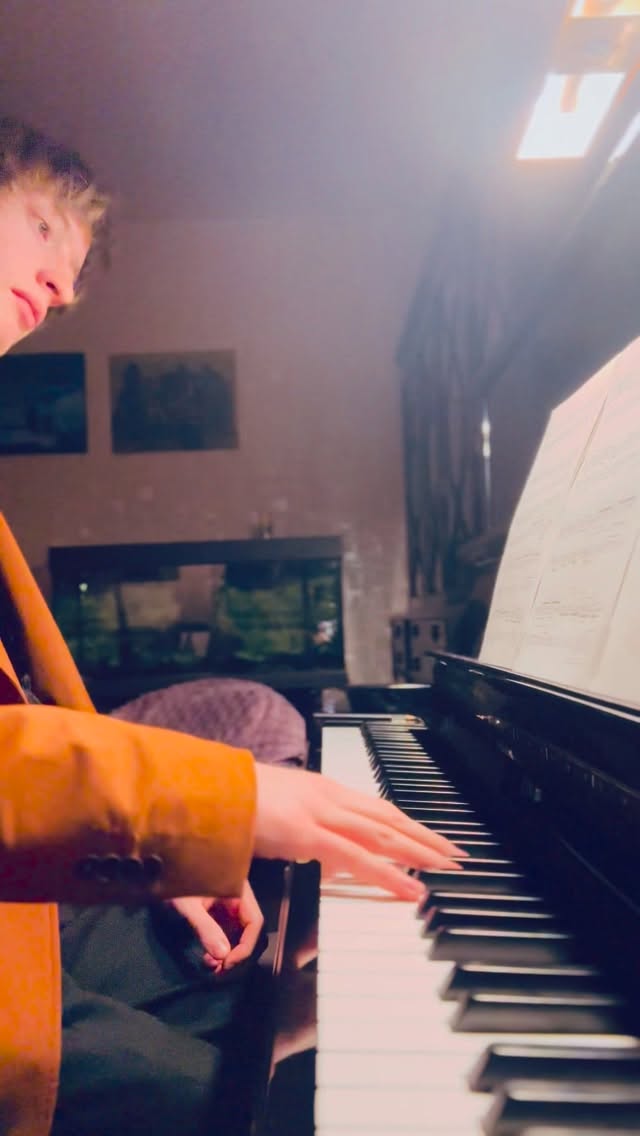 .
.
.
#composerlife #classicalcomposer #musikinhamburg #musicinhamburg #piano