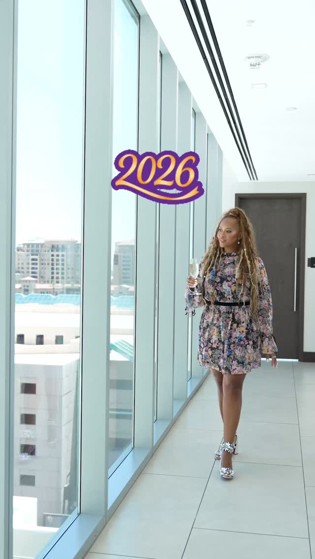 The new year isn’t about becoming someone new.
It’s about continuing to show up as you are and doing the best you can with what you have. Small habits. Real consistency. Choices you can actually stick with year after year.
Growth doesn’t have to be loud to be powerful.
Sending everyone the best vibes and blessings going into 2026💜