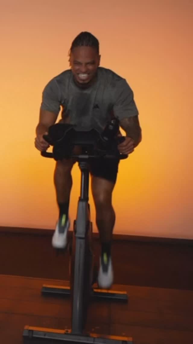 Take it up a gear with Les Mills Sprint here at the Downtown Athletic Club!🚴♂️