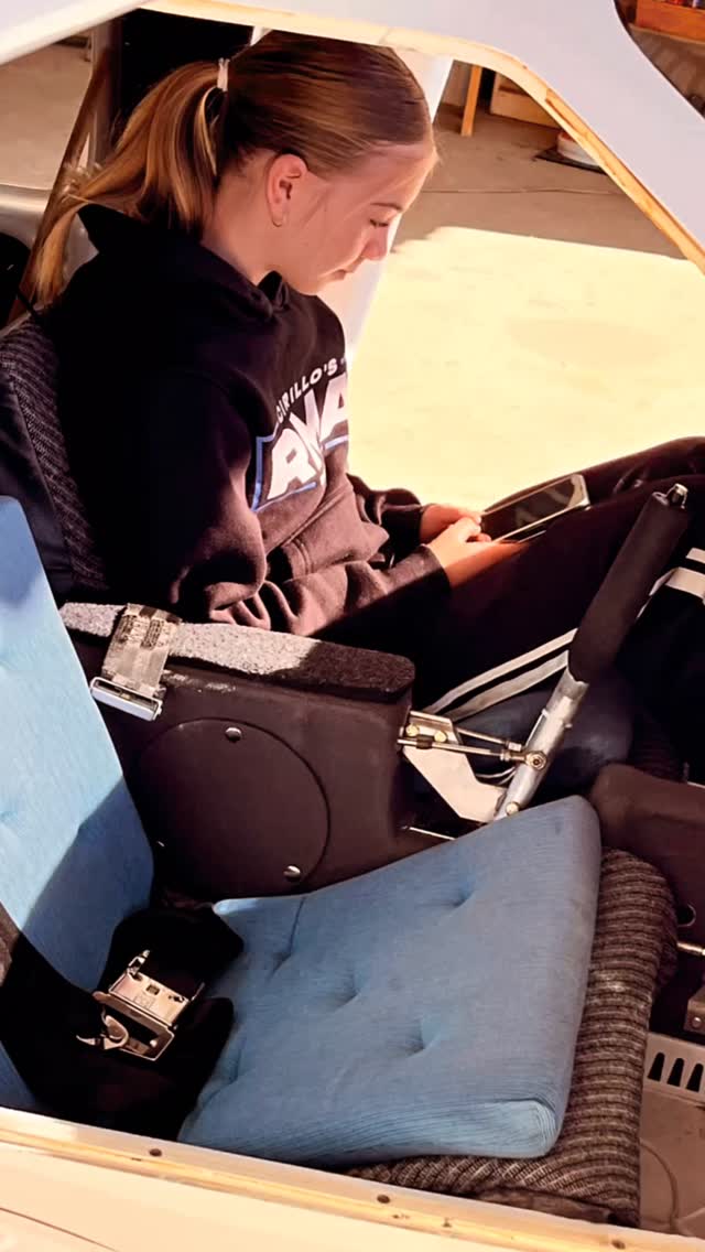 New Year’s Day 2026 Up for an early morning flight after celebrating New Year’s Eve - alcohol free of course! We flew down to the Murray River mouth with a short stint along the Coorong before heading back home. About an hour in the cool morning air - magic!
Do what you love, love what you do AF ❤️
#alcoholfree #lovelifesober #sober-curious movement #soberforthehealthofit #soberliving soberlife alcoholfreelife alcoholfreedom
thisnakedmind
sheisalcoholfree grayareadrinking cleanandsober wedorecover sobercoach thisnakedmindcoach lifecoach sobrietycoach sobernotboring sobercurious lifecoach lifecoaching
staycurious