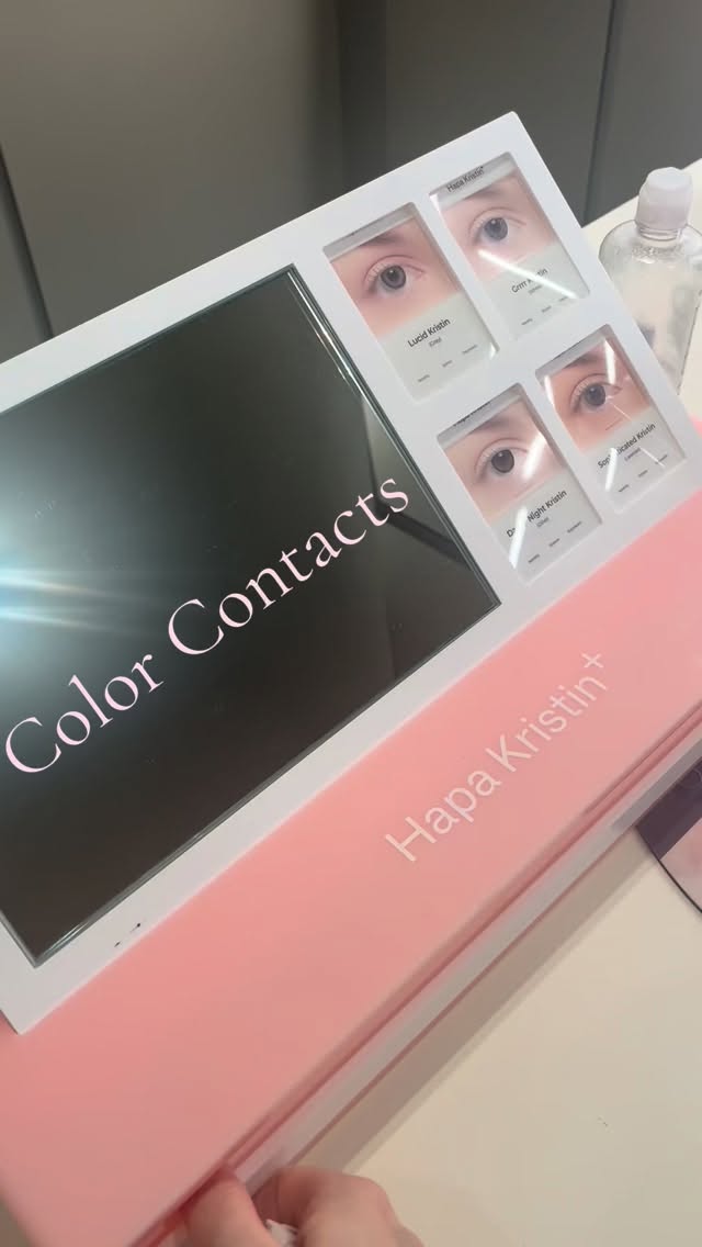 Come visit 🤗 located inside the LensCrafters in Natomas
@hapakristin Kristin #colorcontacts #sacramento