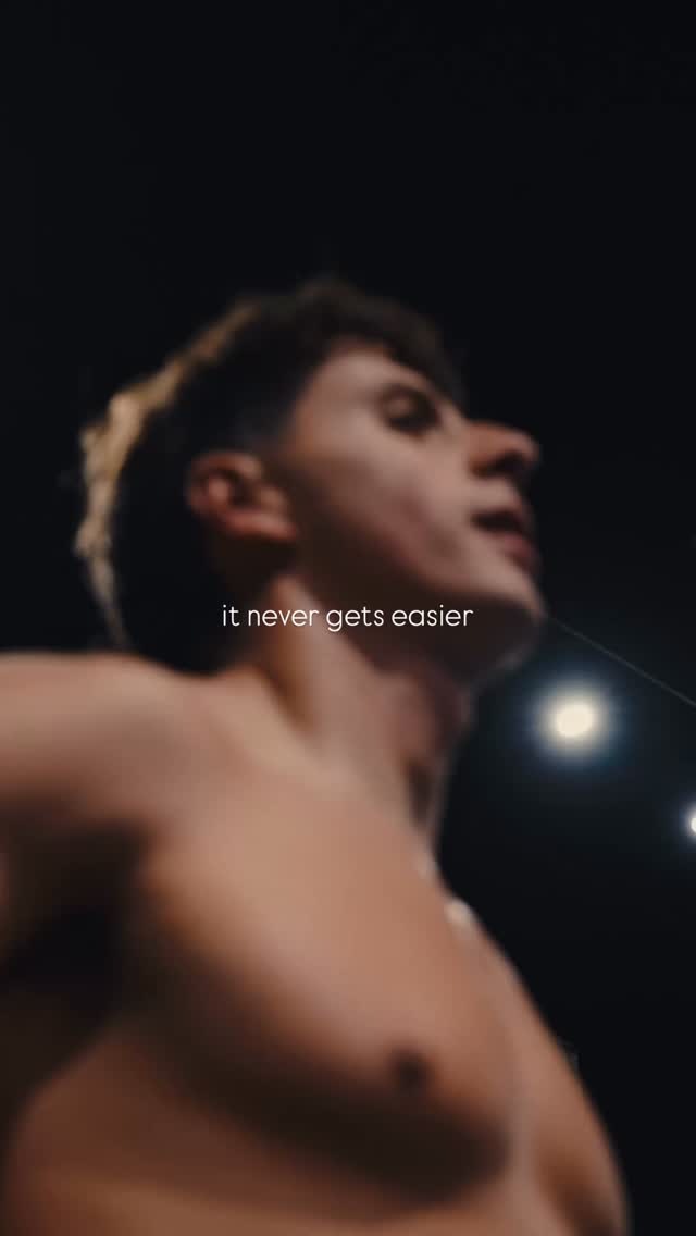 Last few days of the year feel harder to show up, but we do it anyway.
#explore #reels #motivation #discipline #2026