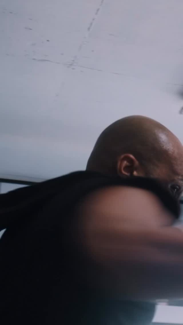 2025 was a huge year for SPAR — launching with a powerful screening at Left Hook Boxing Gym alongside Jawbone, raising funds for the gym and ending with a live boxing session that captured the heart of the project.
From premiering on Link Up TV to community screenings in Manchester and London supporting @mindcharity, SPAR continued to grow through culture, conversation, and community.
We closed the year with SPAR’s North American debut at the Oscar-qualifying Urbanworld Film Festival in NYC, receiving an Honourable Mention for Best Episodic.
Thank you for the love and support — more to come in 2026. 🥊 #sparpilot #boxingfilm #gym #womensboxing #grateful