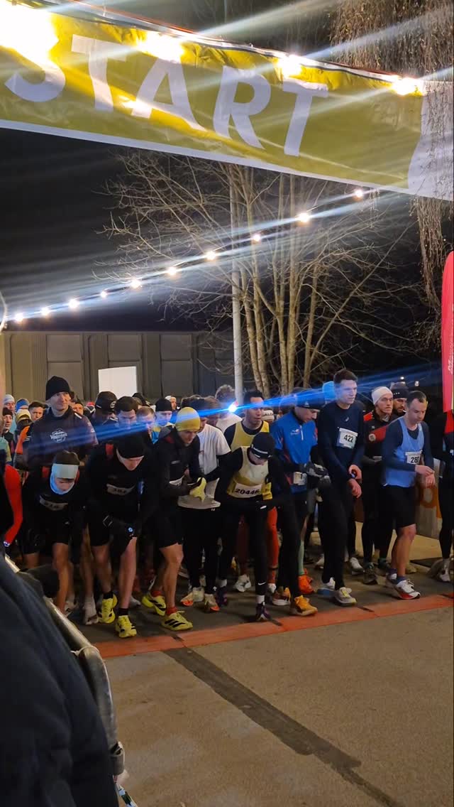 Jahresabschluss mit Tempo!
Der Silvesterlauf Eschlikon @tveschlikon brachte zum Jahresende noch einmal richtig Bewegung in die Laufschuhe – bei bester Stimmung und frischer Winterluft. 🏃♀️🏃❄️
Merci @focuswater & @magnesiumbiomed_unodirectactiv für die sportliche Unterstützung!