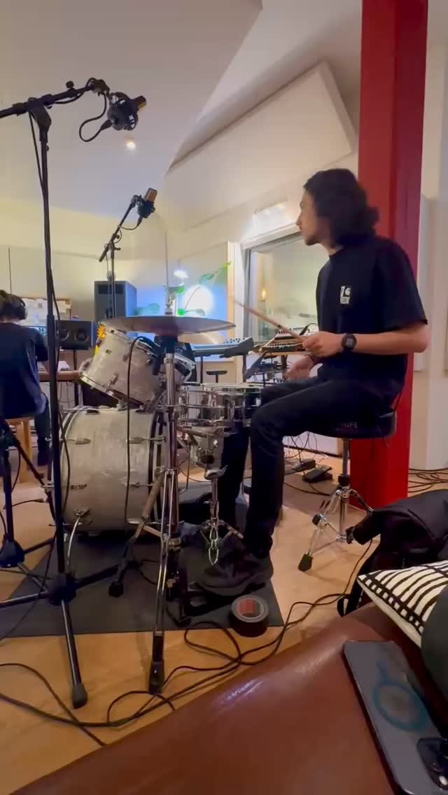 studio throwback 2025 pt. 2
@paistecymbals
#drumlife #studio #groove #paiste #paistecymbals