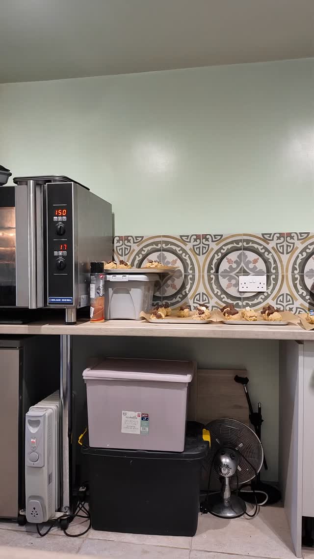 Cookie time ๐ช
#bakingbusiness #baking #dji #cookies #smallbusiness