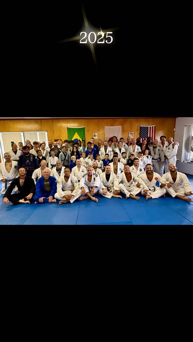 Thankful for another amazing year of training and growth along side our students!!
Here’s wishing you all the very best in the new year!!
#carlsongracieteam
#rinaldosantosjiujitsu
#wearewintergarden
#carlsongraciecentralflorida