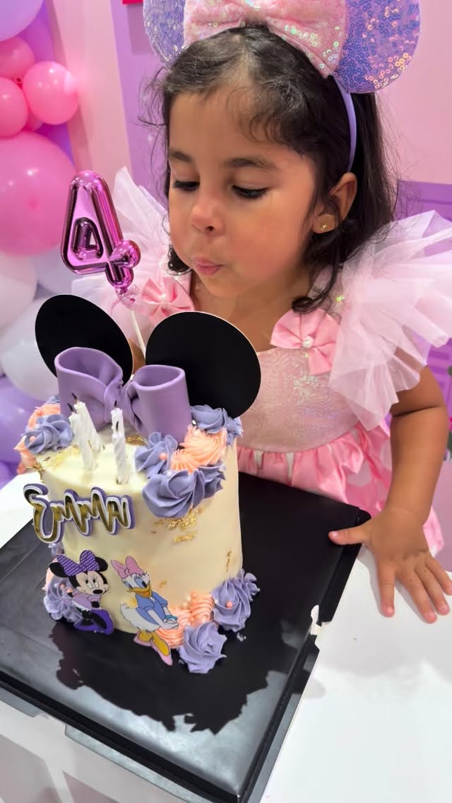 We planned this party around what truly mattered: the birthday girl. 🎀
Her way of playing, her favourite character, a space made just for her, and real moments shared with family and friends.
That’s what we created here.
And it shows. 💖
#emgoplay #minniemouse #minniemouseparty #BallPit #Ontario