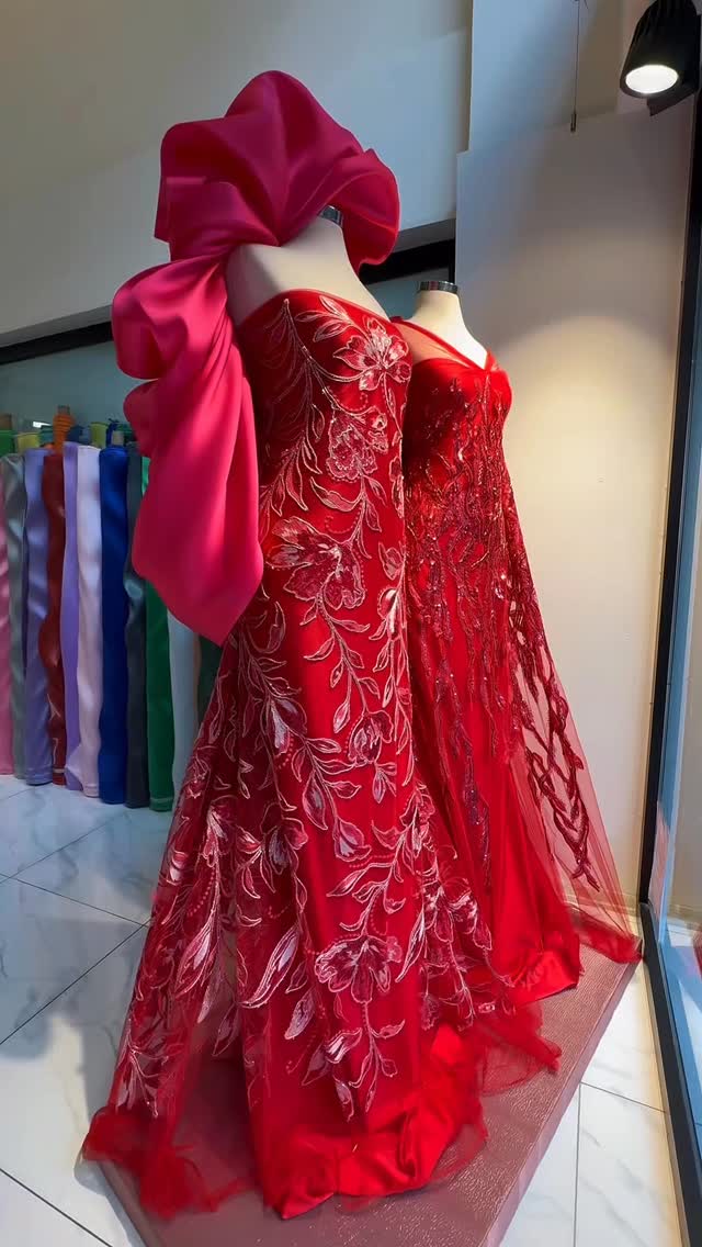 Luxury you can feel, Elegance you can see.
Order Now👈🏻
Feel free to contact us on the direct for more information at +905541947065 .
#FabricLover #rivolitekstilofficial #LuxuryFabric #TextileDesign #HauteCoutureFabric TextileIndustry DressMaking CoutureFashion BespokeFabric FashionFabrics CustomFabrics FabricWholesale SewingCommunity
EleganceRedefined LuxuryFabrics prêtaporter embroiderysupplies dressmakers embroiderycouture embroiderytulle luxury fabric hautecouture rivolitekstilofficial couturefabrics embroidery embroiderydesign
BridalFabric eveninggownfabric