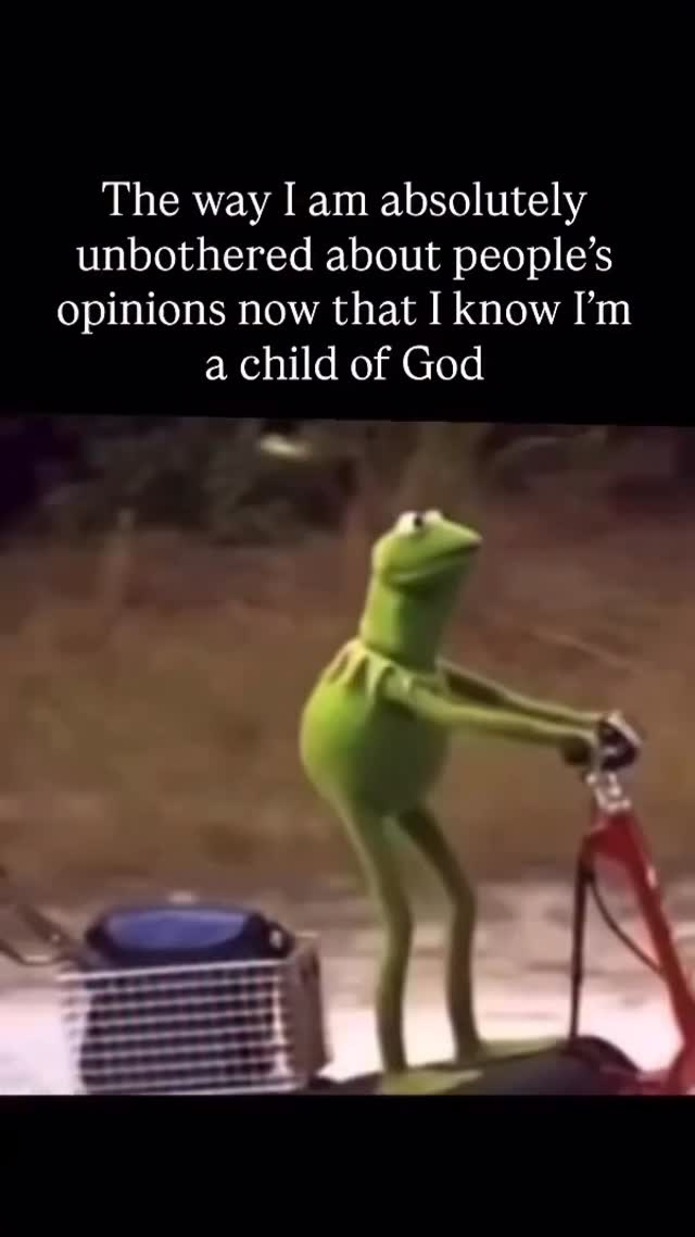 #catholicmemes #faithwithhumor #surrendertogod #trustingod #godsplan #faithoverfear #holyspirit #godisincontrol #surrendertogod #walkbyfaith #faithjourney #letgoletgod