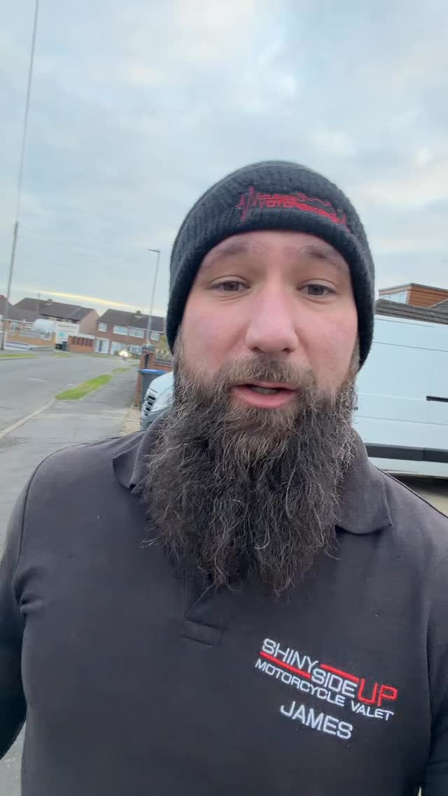 Last one for 2025….!
Thank you so much to my customer for coming down to see us today at Shiny HQ as your chosen installer for all these goodies!
Full LoneRider MotoLight bundle with the V2 under nose mounts and MotoCan controller. Linked to that we have the B6 brake light on our SSUP upper mount giving it prime position for the tail of the bigger bikes!
Also the Healtech Exhaust servo switch, Soundbomb split horn and mounts and then the rear light dongles to solve the tail light issues for the standard bikes.
This customer is entering the new year with a bang with the best set up possible for the new GSA!
Truly a huge thank you so much to each and every customer we have had in 2025 and looking forward to a super busy 2026!