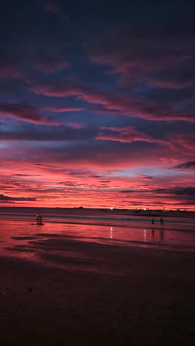 “12 NEW CHAPTERS 365 NEW CHANCES! Time to start planning your next dream villa vacation, Happy New Year “ #guanacastevacationrentals #tamarindovacationrentals #luxuryvacationrentals #newyear #concierge