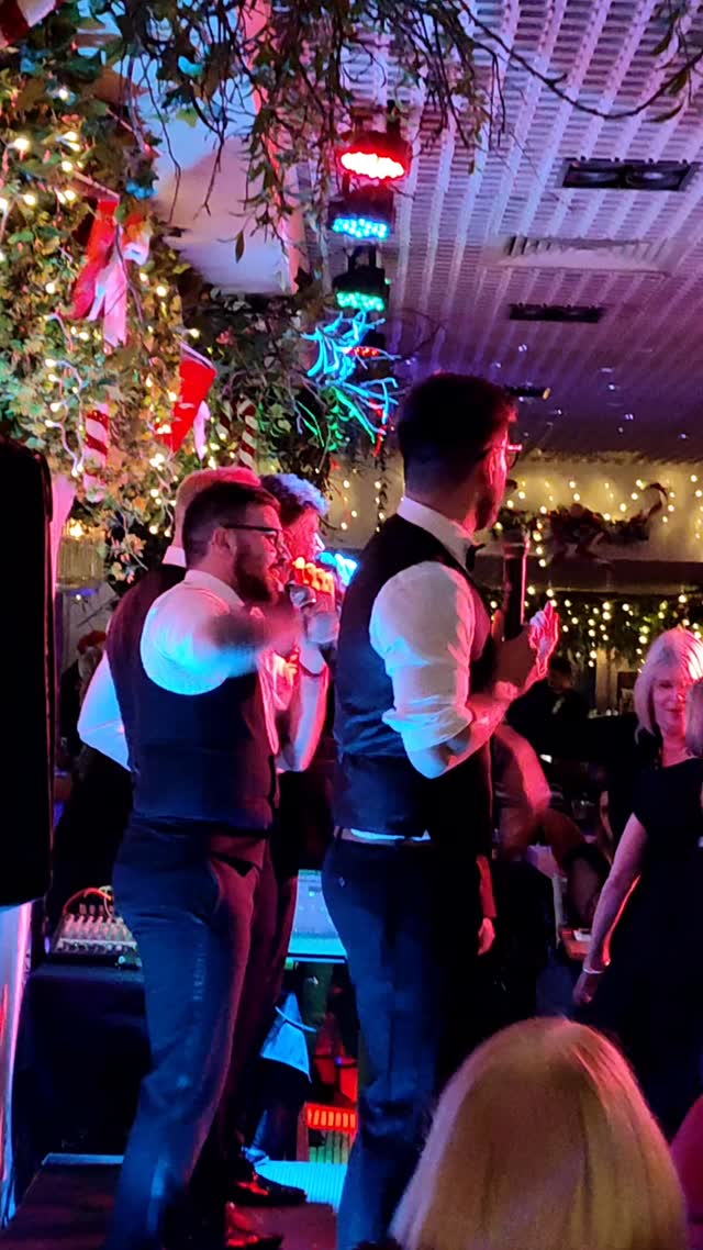 A year full of flavour, love, and memories 🍝
Thank you all for choosing Nonna’s Kitchen 🫶
See you all in the new year 🥂