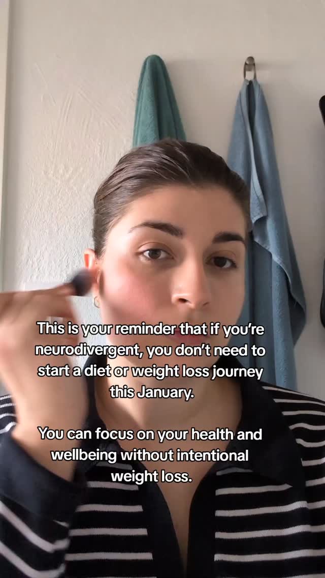 If you’re neurodivergent, you don’t need to start a diet or weight loss journey this January to focus on your health.
Intuitive eating and weight-neutral care show that health and wellbeing can improve without intentional weight loss, and for many neurodivergent adults, removing dieting pressure actually supports better regulation and consistency.
This is the approach I use when supporting ND adults with eating and health.