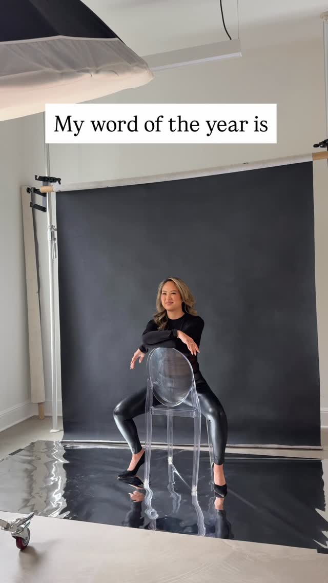 2026. Word of the year: LFG.
Translation: let’s move with intention.
Less chaos, more clarity. Fewer random moves, more “this actually makes sense.” If we’re doing it, we’re doing it well.
Here’s to a year momentum that feels as good as it looks. ✨
Share your word for 2026!
🩷 @katmassetti, your Northern Virginia real estate professional concierge