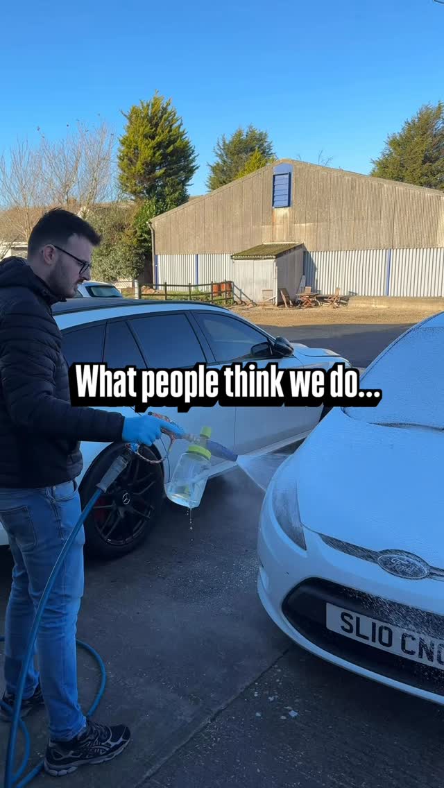 Explaining Paint Protection Film can sometimes be a little confusing… 🫤😅
“So you’re a car wash?” 🧼😩
#LussoConcierge #PaintProtectionFilm #PPF #Detailing #CarStorage