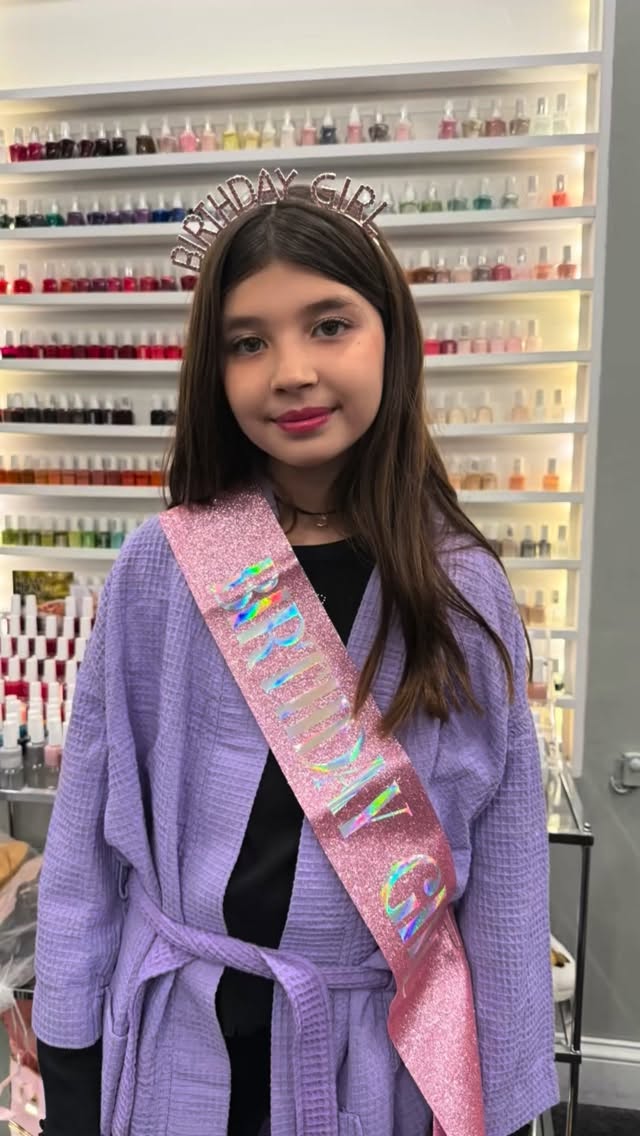 Happy 11th Birthday Zari ๐๐
#polishedspanails #nailsnailsnails #birthdayparty ๐
๐๐๐๐
