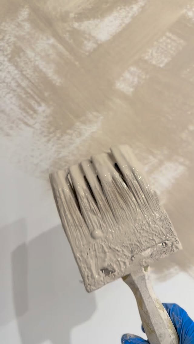 2025 brought a little refresh to my studio ✨ I added cozy lime-wash walls to make the space feel warmer, softer, and even more welcoming.
This year also marks my 2nd year in my own studio here in Pasadena, and I’m truly honored to have met so many wonderful people through my work.
Thank you so much for being a part of Ricozy Beauty this year. I truly appreciate every one of you, and I can’t wait to see you in 2026. Happy New Year!✨
#esthetician #limewash #diy #wallpaint #pasadena