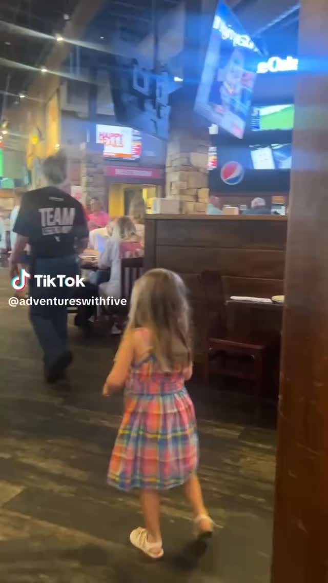 Kids. Eat. FREE. Every Tuesday at Baumhower’s. 🤩🔥
Bring the crew for a full day of legendary food + fun.
*One kid’s meal per adult entree
Thank you for the awesome video! Keep tagging us and we’d love to share!! 🤗
Video credit: @adventureswithfive