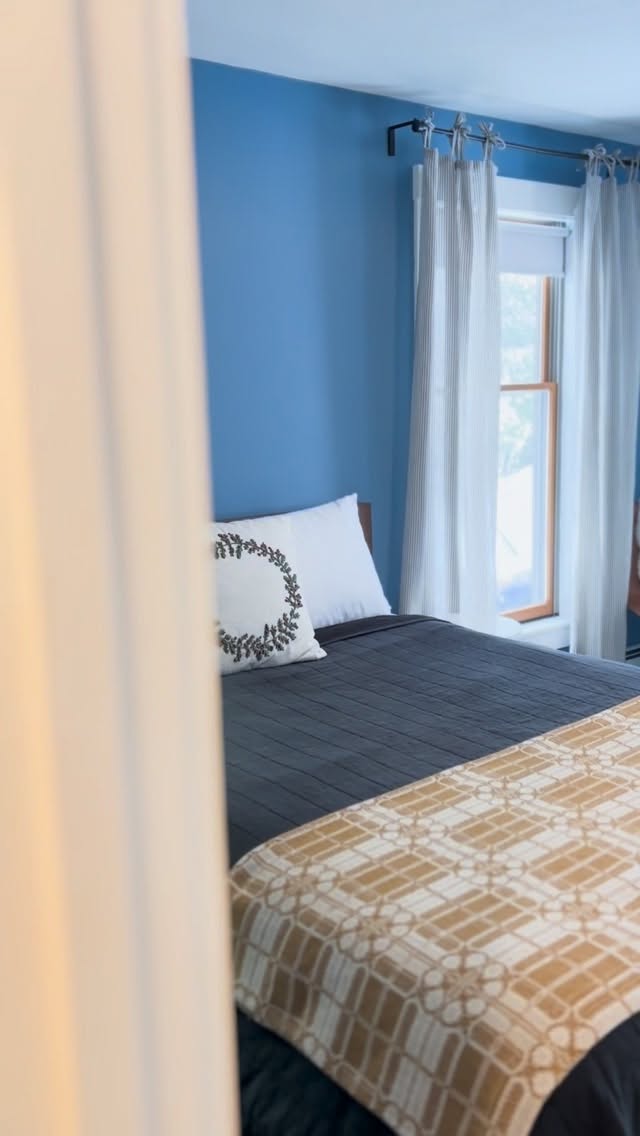 Our guest room was ready just in time for Christmas guests! And we have more guests coming for new years.
I have more in store for this room, but for now I’m so happy to have a calm and comfortable space to host more.
The wall color is “Smoky Azurite” by @sherwinwilliams
I’ll share more as I make additional updates!
#interiordecorators #interiordesignlovers #interiorhome #guestroom #guestroomdecor #bedroomstyle #calminginteriors