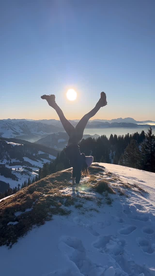 Goodbye 2025.
Thanks for the many adventures, grateful for everyone who was part of it.
Wishing you all a wonderful start to the year.
#happynewyear #newbeginnings #moreadventurestocome #hello2026