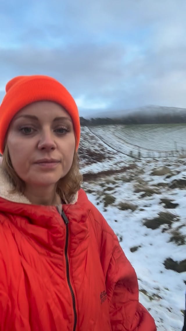 That burst of January motivation can be powerful, it tells you this time will be different. You feel ready to overhaul everything: eat better, move more, scroll less, sleep earlier, meditate dailyâŚ
But that âchange everythingâ energy is often just the all-or-nothing trap in disguise. It gives a rush of control and clarity, then burns out when life gets messy, because life always gets messy.
Real change isnât built in a single surge; itâs built in repetition. In tiny, doable actions that survive the busy days and the tired ones.
So instead of asking, âHow can I do it all?â try, âWhatâs one small thing I can keep showing up for, even when motivation fades?â
Thatâs the kind of change that quietly rewires habits, reshapes identity, and actually lasts.
#PsychologyOfChange #NewYearHabits #ProgressNotPerfection #SustainableGrowth #SmallStepsBigChange #edinburgh #psycholigy #habithack #2026 #newyearsresolution