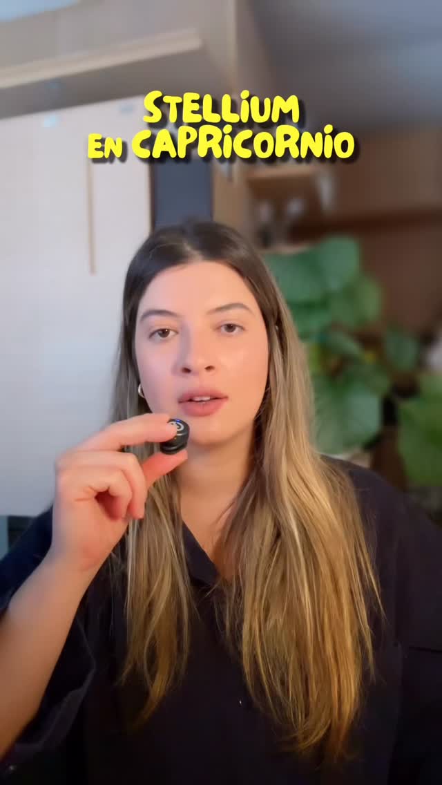 Un mega stellium en #Capricornio te ayuda a:
- Ordenar tu vida: prioridades, tiempo, energía, límites, compromisos.
- Tomar decisiones que sí construyen futuro, no que te gastan.
- Ser más realista sin perder ambición.
- Dejar excusas y enfrentar temas que venías esquivando.
- Convertirte en tu propia autoridad.
Y, sobre todo, te invita a pasar de “quiero” a “lo voy a hacer”.
#astrology #astrología #capricornio