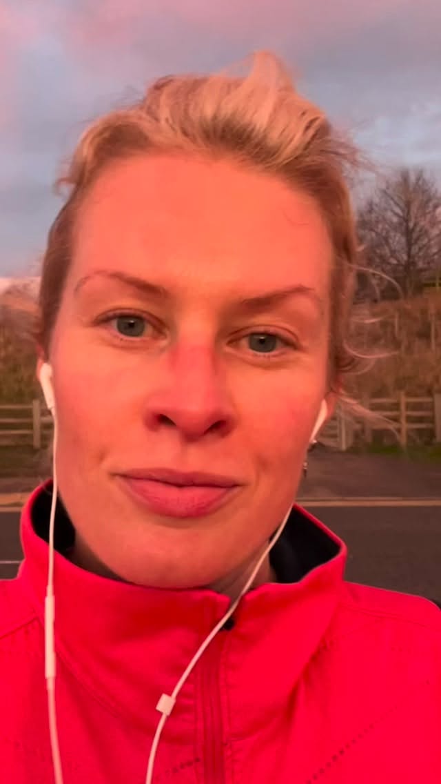 2025 has been an incredible year for me in many ways. I am hugely grateful for every opportunity that I’ve been given, every progression I’ve made, all the support I’ve received and every challenge I’ve overcome. This is a selection of (largely professional) highlights. This year has not been without its low times too (what year is) but I’ve learnt a hell of a lot, most of all about myself and how I want to live.
Here’s to a happy and healthy 2026!
#grateful #joy #actress #voiceactor #2026