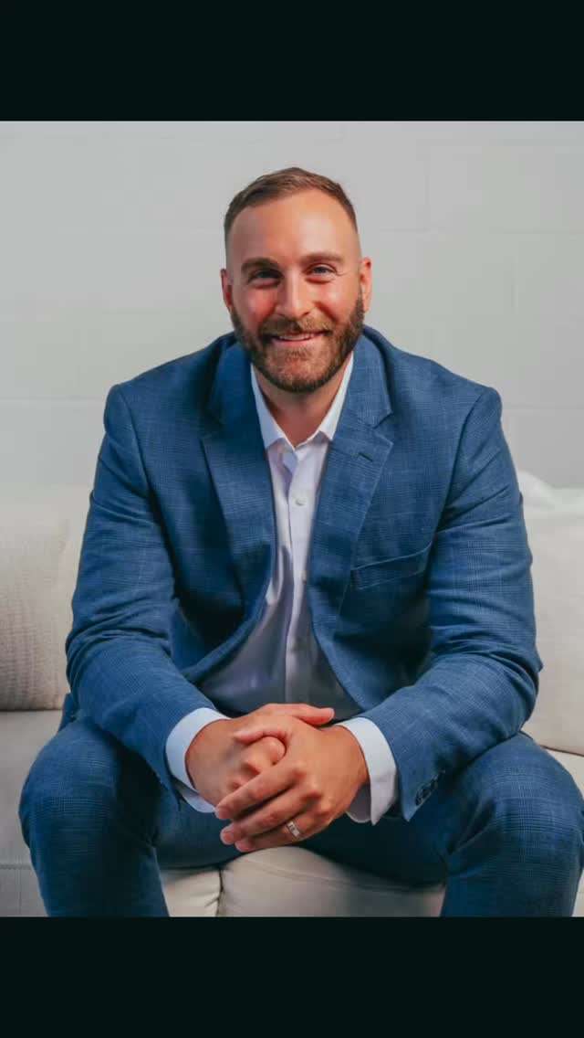 2025.
You’ve brought us so much good.
If only 26 seconds could give you the nostalgia I feel for every moment you see:: Quality time with friends, travel, family, weddings, building our businesses, meeting new people, renovations, shooting content, celebrating little wins and big ones. All with my favorite person by my side, @kevinmaasmortgage ❤️
In the struggles we still found successes and that’s what will set the tone for 2026.
We’ll see you there!