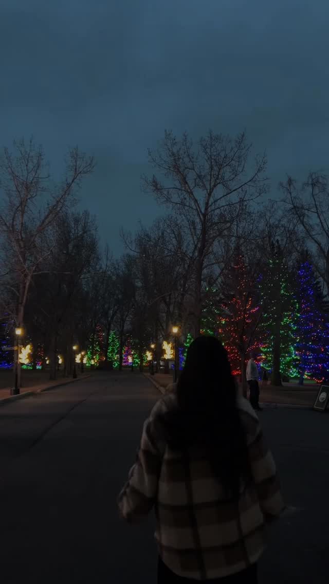 Goodbye 2025 ✨
Cue the feelings. 🥹
First things first - the biggest, warmest thank you to every single client and bride who sat in my chair this year. Thank you for trusting me on one of the most important days of your life. Thank you for offering me food/coffee, for listening to me say “look up” and “look down” a million times, for complimenting my work, for the hugs, for the laughs, and even for the challenging moments that pushed me to be both a better artist and business owner. I truly felt seen and valued by every Bride I had this year - and I don’t take that for granted. 🙏🏻
I feel like the luckiest girl in the world that this is what I get to call my job.
So cheers to 2025 and all the amazing moments it held 🥂
And 2026… you better be ready, because I’m coming for ya 🤍✨
.
.
.
.
.
.
.
.
.
.
.
.
.
Calgary bridal makeup
Calgary makeup artist
Calgary makeup
Calgary wedding makeup
Makeup artist
Bride
Soft glam
Calgary wedding
Bridal makeup
Professional makeup artist
Wedding makeup #
#calgarymakeupartist #calgarymua #calgarymakeup #yycmua yycmakeup