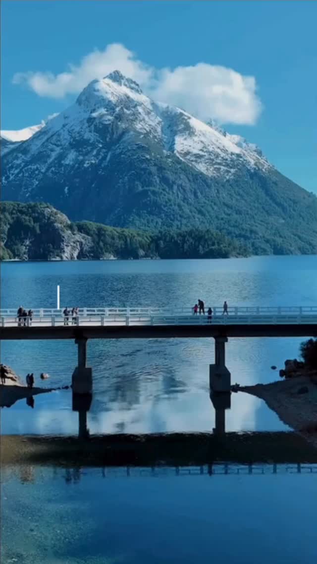 No es una promo. Es un recuerdo en construcción. 🤗
Bariloche en verano se vive con todo.☀️💫