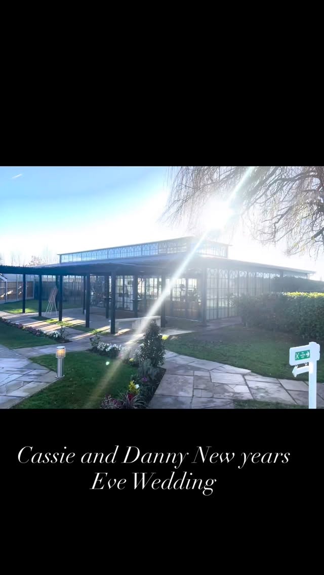 Congratulations to Cassie and Danny , hope you both had an amazing day #high_house_weddings #high_house_wedding #essexweddingvenue #bridesflowers #weddingflowersessex