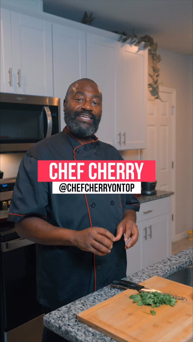 With Valentines Day right around the corner, and a year full of special occasions ahead of us, chef is testing out a few flavor combinations that will be one to remember 😋🍽️
-Seared ribeye steak 🥩 on a garlic cream sauce 🧄 topped with a caramelized onion sliced 🧅 garlic butter and chimicurri🌱
-Spring salad drizzled with raspberry vinaigrette (made from scratch) 🥗
-Sautéed Brussels tossed with bacon and drizzled with a balsamic vinaigrette
Click the link in bio to inquire about your private chef experience.
#privatechef #privatecheforlando #privatechefraleigh #raleighprivatechef #raleighcatering