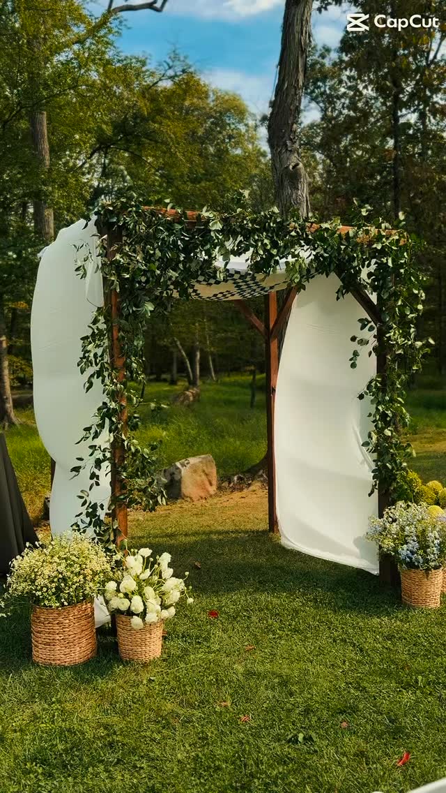 Hello 2026, Goodbye 2025!
Wow this year went quick! Frederick Flower Farm had an amazing year thanks to so many amazing people. Our couples, their families, all of our vendor friends, storefront customer and of course our family and friends.
Our team was beyond blessed to be apart of more then 140 weddings as well as corporate events, birthdays, baby showers and more. At Frederick Flower Farm we pride ourselves on our dedication to each and every wedding and event. We are always going to go the extra mile to ensure your day is perfect!
As we move into 2026 we’re so excited to see what the year has to offer. Our team is looking forward to working with our favorite vendor friends, making new friends, being apart of couples special days, growing many flowers and creating so many memories.
Our 2026 and 2027 books are open for weddings and events. The busiest seasons are booking up quickly so don’t wait! Email us at frederickflowerfarm@gmail.com or visit our website FrederickFlowerFarm.com
Thank you 2025, We’re ready for you 2026!