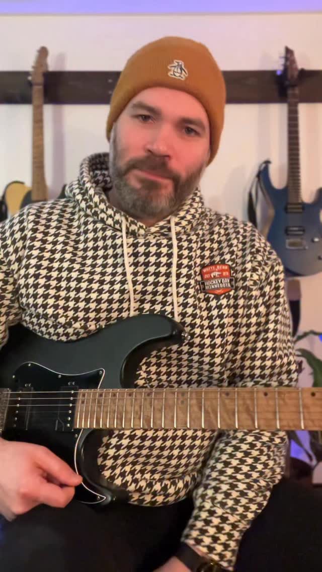 Tapping out 7th Chord Arpeggios 🎸
Tabs available on my Patreon. Link in bio