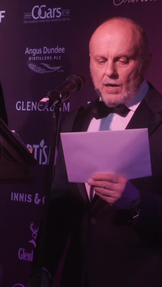 The full speech from @smokinthommy , accepting the Cigar of the Year Award for @olivacigar 🔥
We are forever grateful to everyone involved in the making of the #newworldcigars we bring to the UK 🤝
#olivacigars #oliva #cigarawards #cigaroftheyear