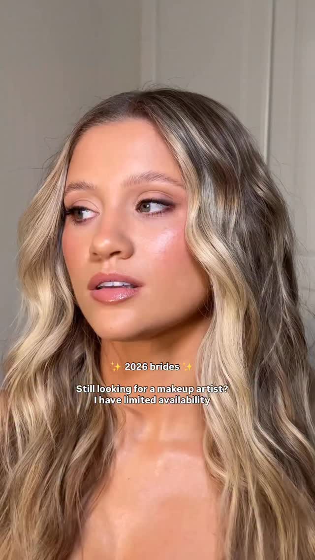 Either DM me your date or head to my bio to fill in my enquiry form & I’ll let you know if your date is still free - 9 Saturdays left and limited weekdays 🫶
My style is glowing, natural to soft glam & never overdone.
📍covering London, Hertfordshire & beyond. Destinations booked so far for 2026 Cyprus, Tuscany & the South of France.
Can’t wait to chat more about your big day - Katie x
#londonmakeupartist #destinationmakeupartist #glowymakeup #bridalmakeup #ibizamakeupartist
London bridal makeup artist
Glowy bridal makeup inspo
Natural bridal makeup
Spain makeup artist
2026 bride to be