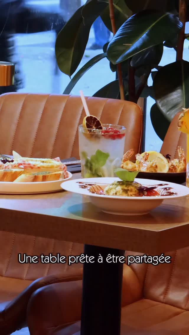Des saveurs venues tout droit d’Italie et des assiettes généreuses 🍝,
De midi à minuit, du lundi au dimanche, les équipes de Pasta Cosi vous attendent !
😋 À découvrir sans attendre